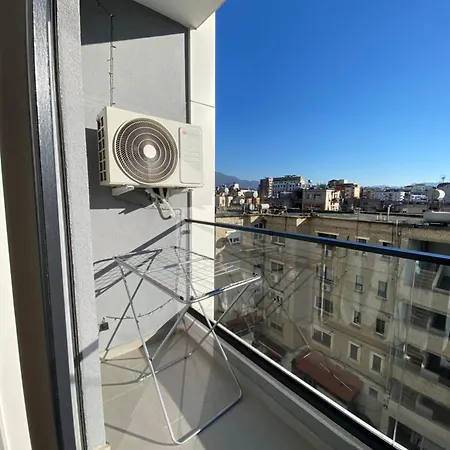 New Era Apartment *